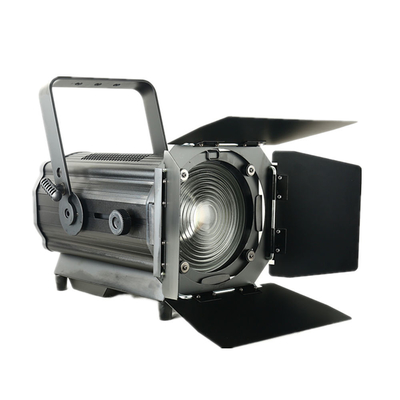 Ein guter Preis. 300W RGBAL LED Fresnel-Spotlight mit 50.000 Stunden Lebensdauer Online
